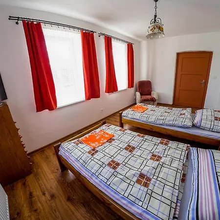 Stovka * Božanov