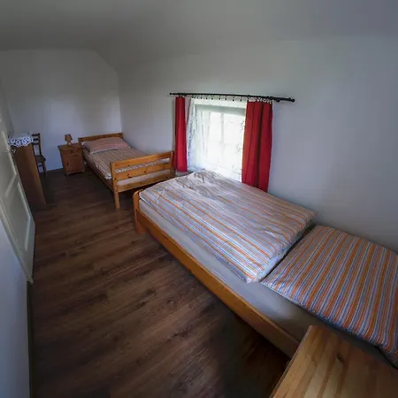Hétvégi ház Stovka Božanov